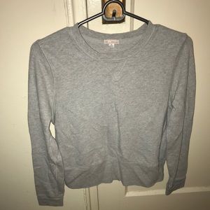worn, good condition, gap gray crewneck sweatshirt
